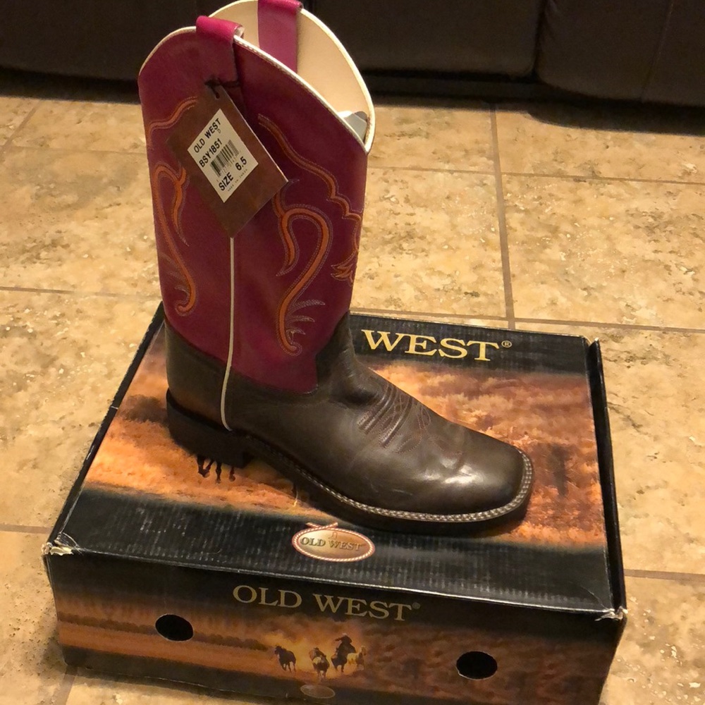 Old west boots